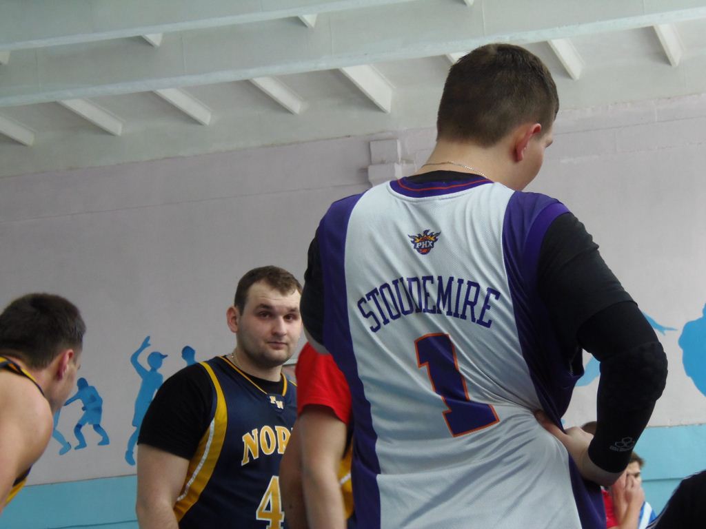 Баскетбол чемпіонат Золотоноші 2015 8