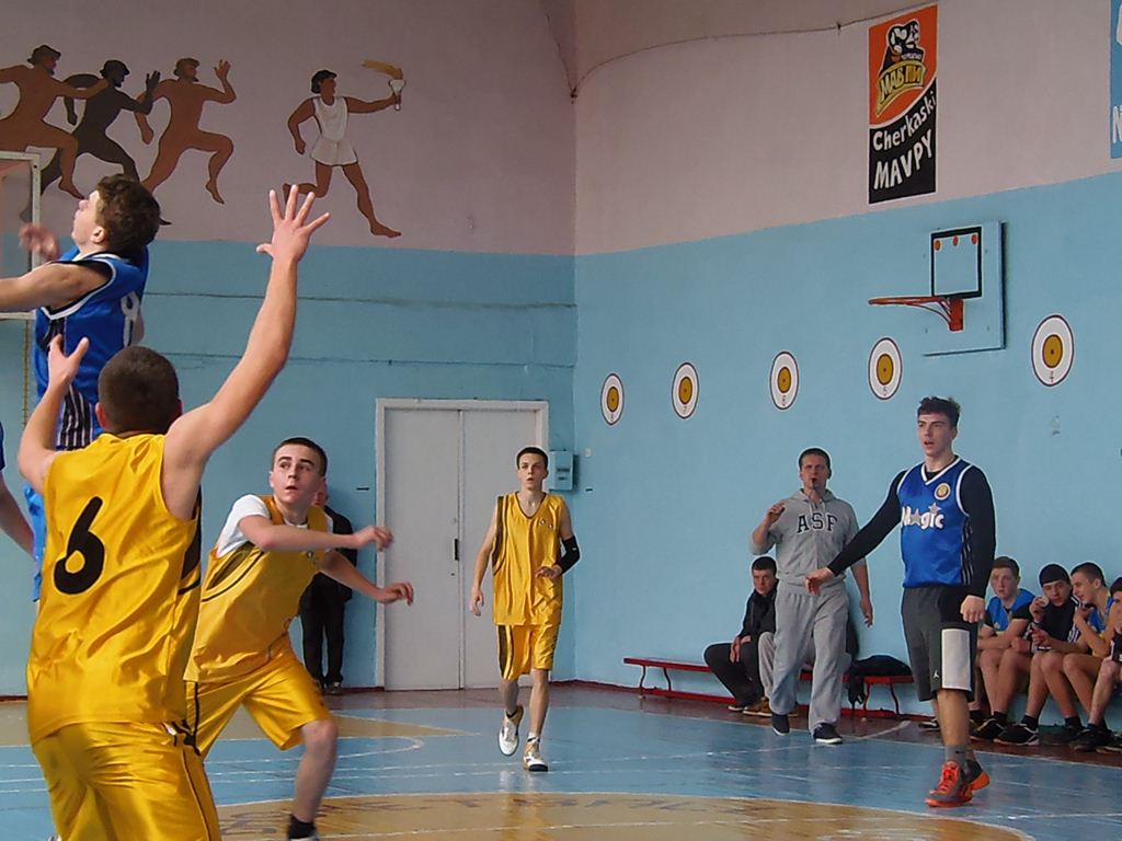 баскетбол зональні змагання 2015 3
