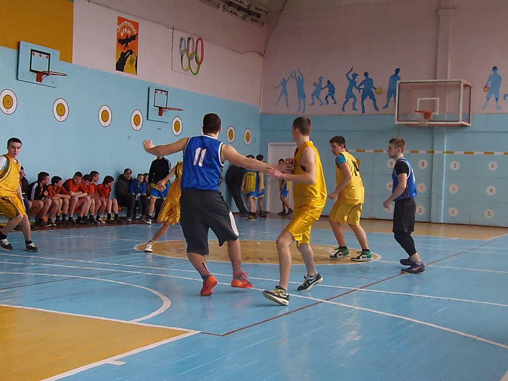 баскетбол зональні змагання 2015 7